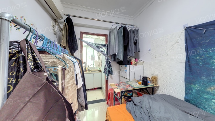 山海园林二手房实景图