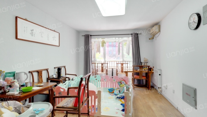 龙冠冠华苑棠棣园二手房实景图