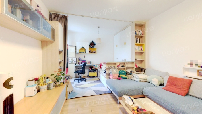 海信金色慧谷二手房实景图