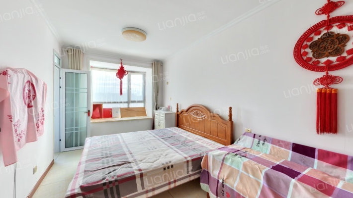 金域蓝湾B区二手房实景图