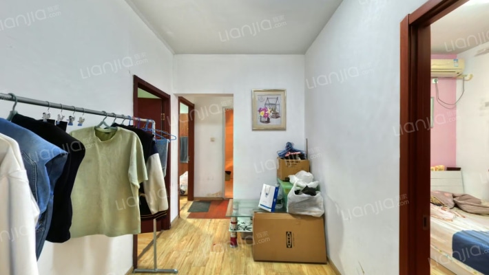 土桥plus二手房实景图