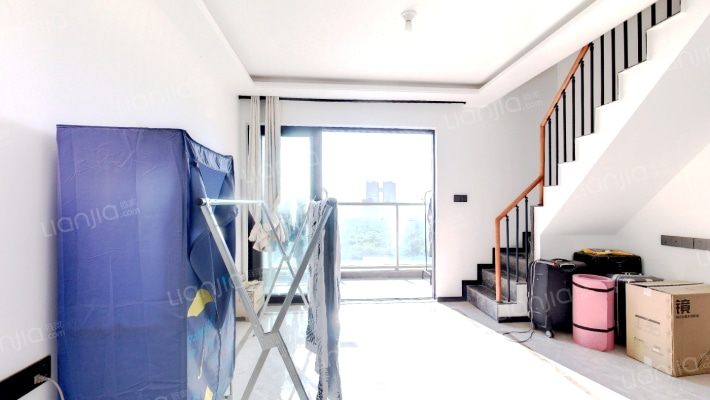 万科西湾汇二手房实景图