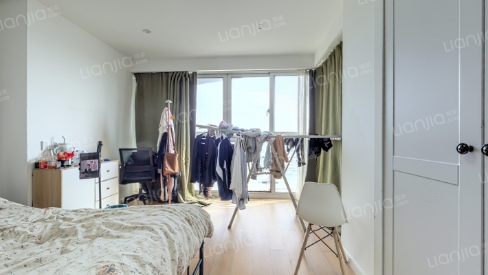 龙禧大酒店二手房实景图