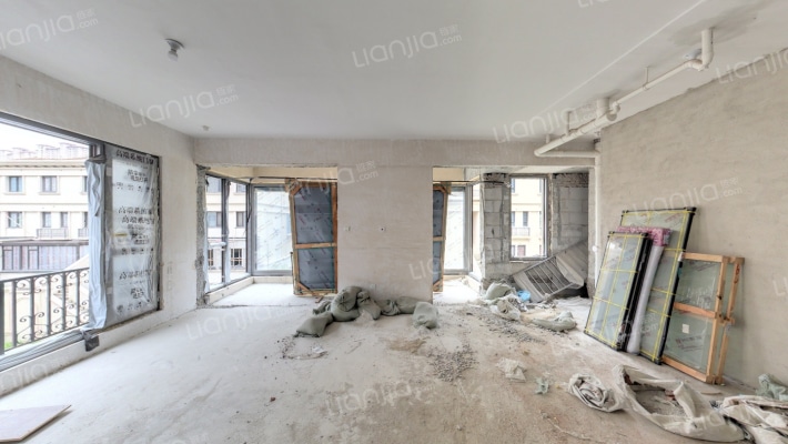 柳岸春风二手房实景图