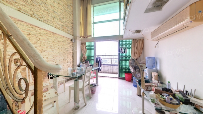 西海名苑二手房实景图