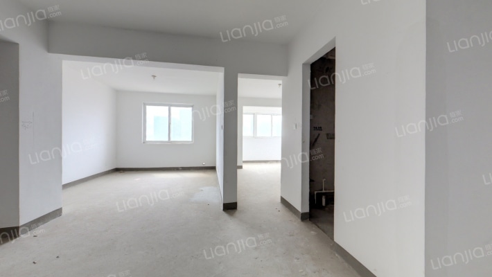 枫丹白露二手房实景图