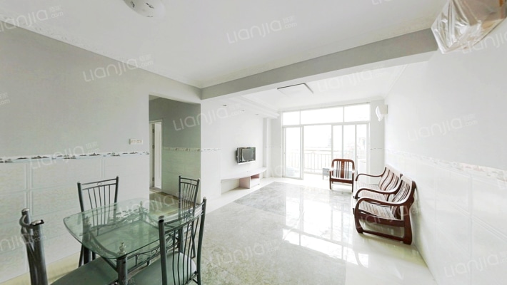 金怡苑B区二手房实景图