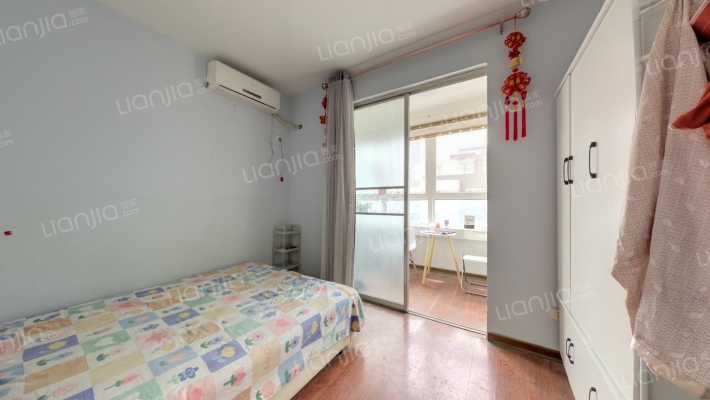 海荣名城二手房实景图