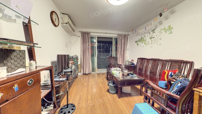 盈翠家园二手房实景图