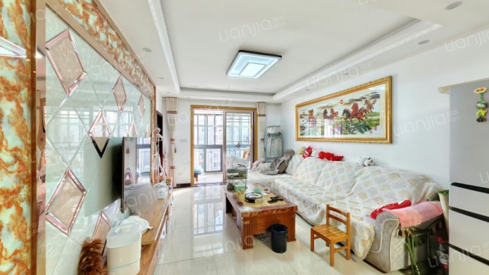 德玛假日一期二手房实景图