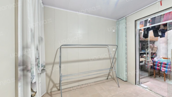 电池厂家属院二手房实景图