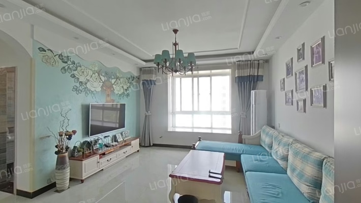 西堤漫步小区二手房实景图