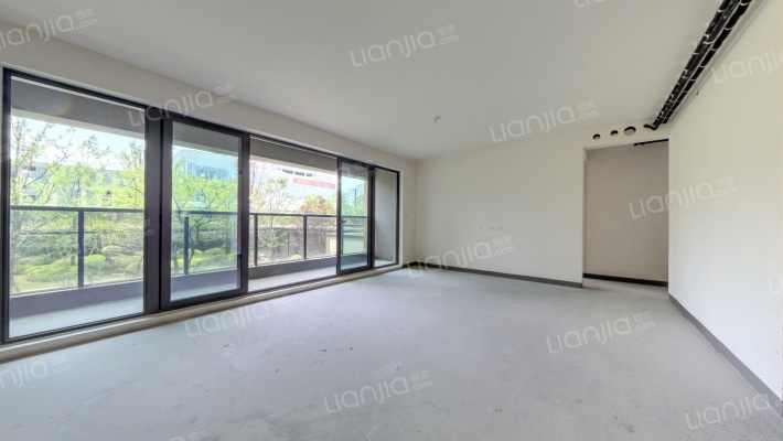 龙湖御湖境二手房实景图