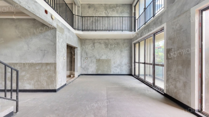 金科御临河月菊泊二手房实景图