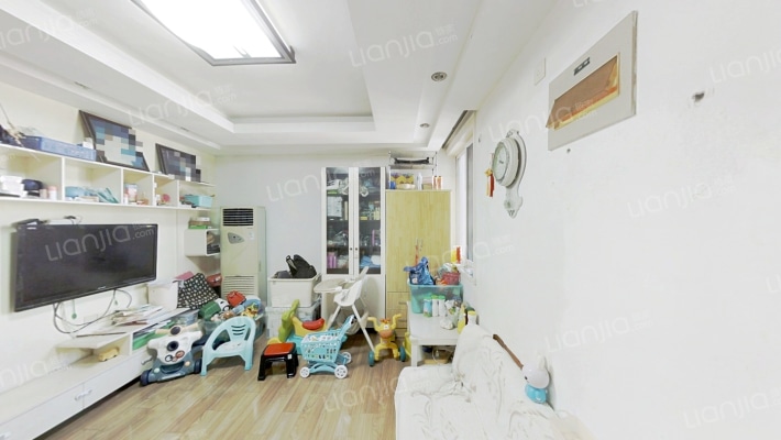 民心花园二手房实景图