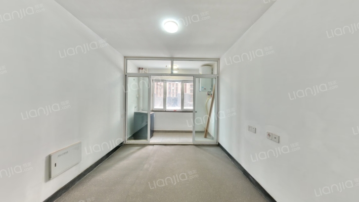 万科魅力之城三期二手房实景图