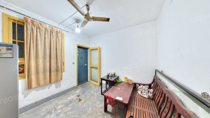 红花坡小区二手房实景图