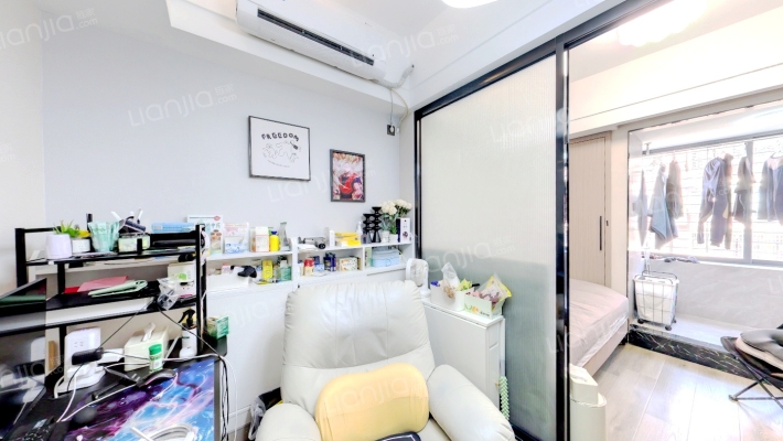 银龙广场二期二手房实景图