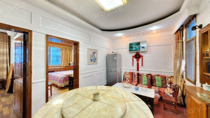 天成花园二手房实景图