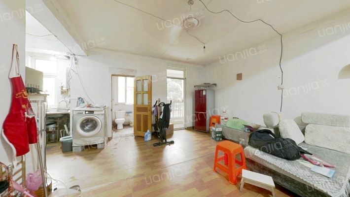 嘉德花苑二手房实景图