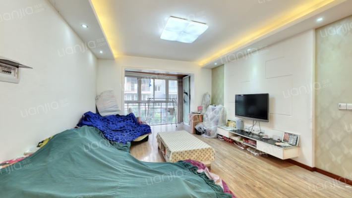 人和在水一方二手房实景图