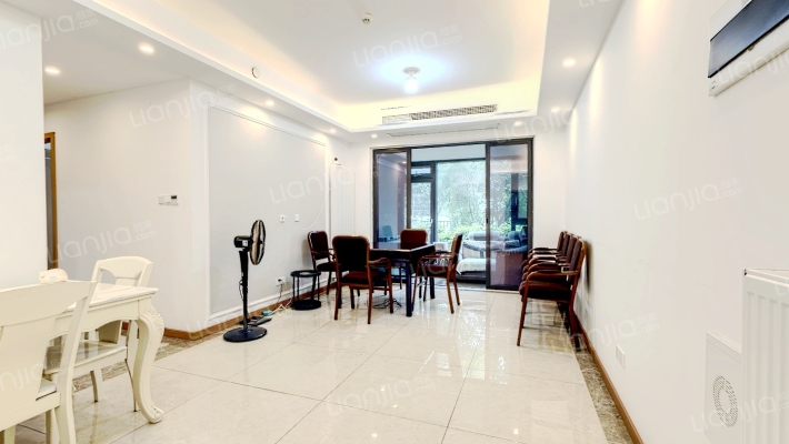 香木林宽景二手房实景图