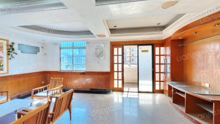 革新路二手房实景图