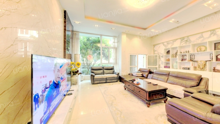 翠拥天地二手房实景图