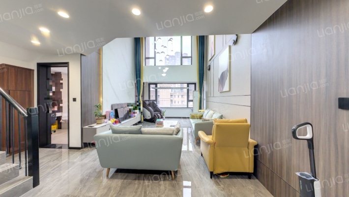 美的城二手房实景图