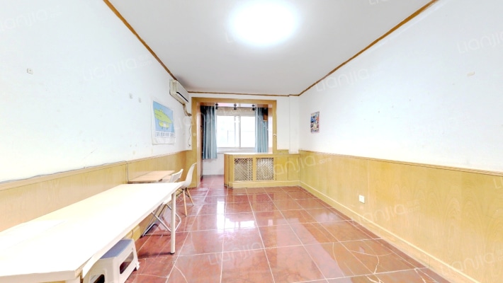 青年路51号二手房实景图