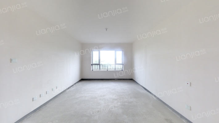 橡树华庭二手房实景图