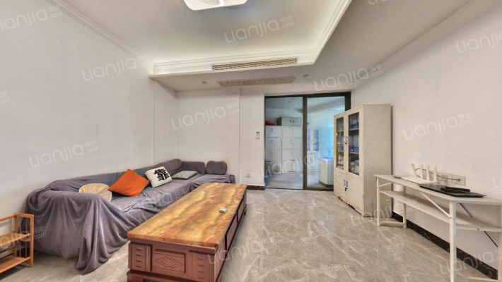 新仕名府二手房实景图