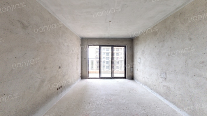 龙光阳光河畔二手房实景图