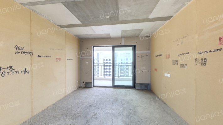 长沙北中心保利时代C区二手房实景图