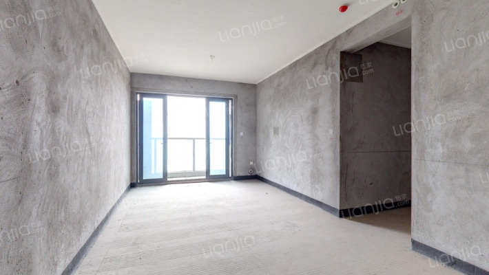 融创云湖十里C区二手房实景图