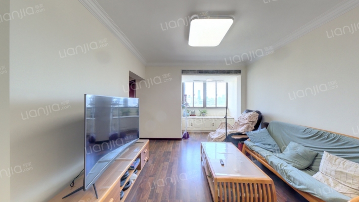 海鹏花苑二手房实景图