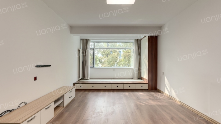 银河星公寓二手房实景图