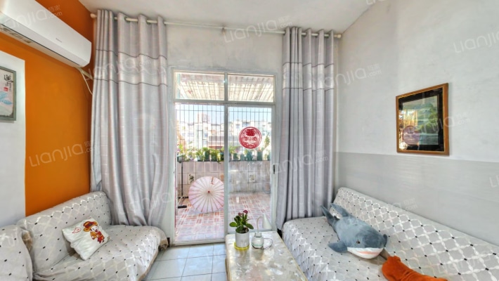 幸福社区二区二手房实景图