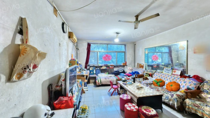 新华区翔翼路政府宿舍二手房实景图