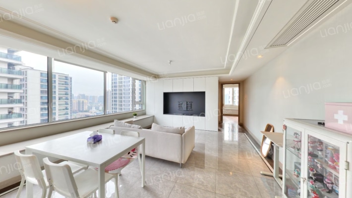 滨江翠语华庭二手房实景图