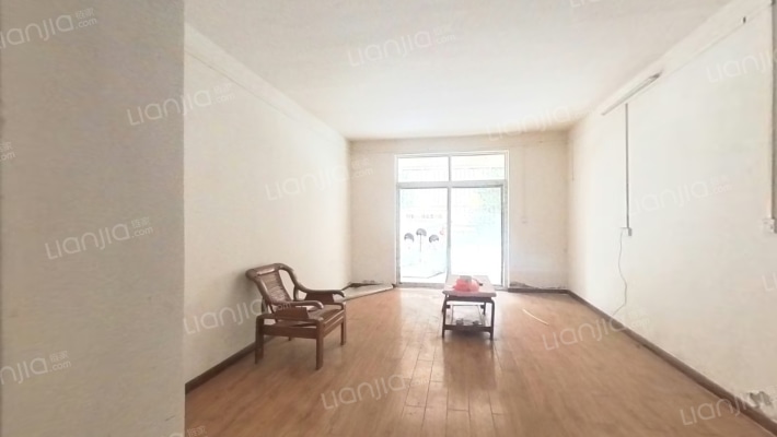 畔山林语二手房实景图