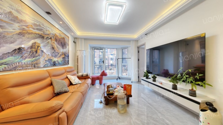 保利金地湖光山语二手房实景图