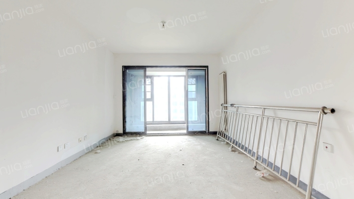 中建观湖国际二期二手房实景图