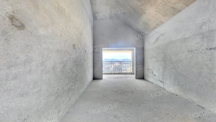 万和佳苑二手房实景图