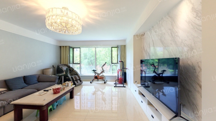 龙泰国际二手房实景图