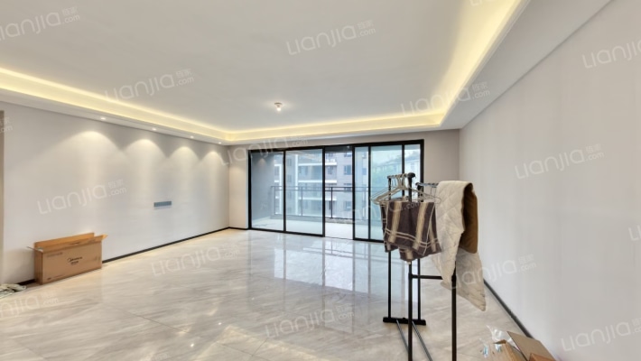 碧桂园阅山境二手房实景图