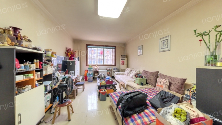 丽的2002小区二手房实景图