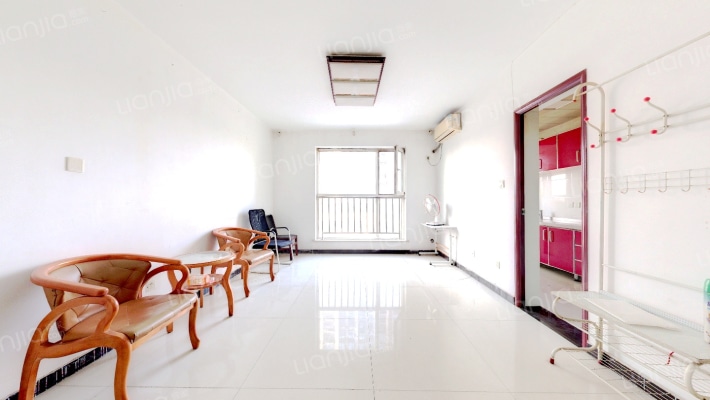 香槟郡二手房实景图