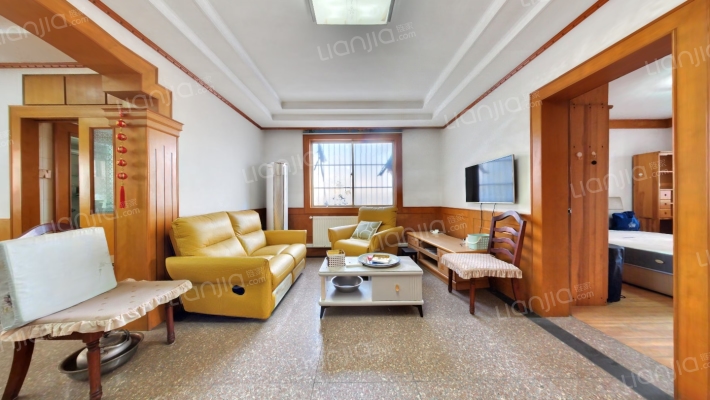 气象小区二手房实景图