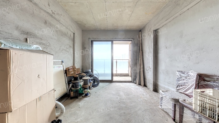 日盛天钻二手房实景图